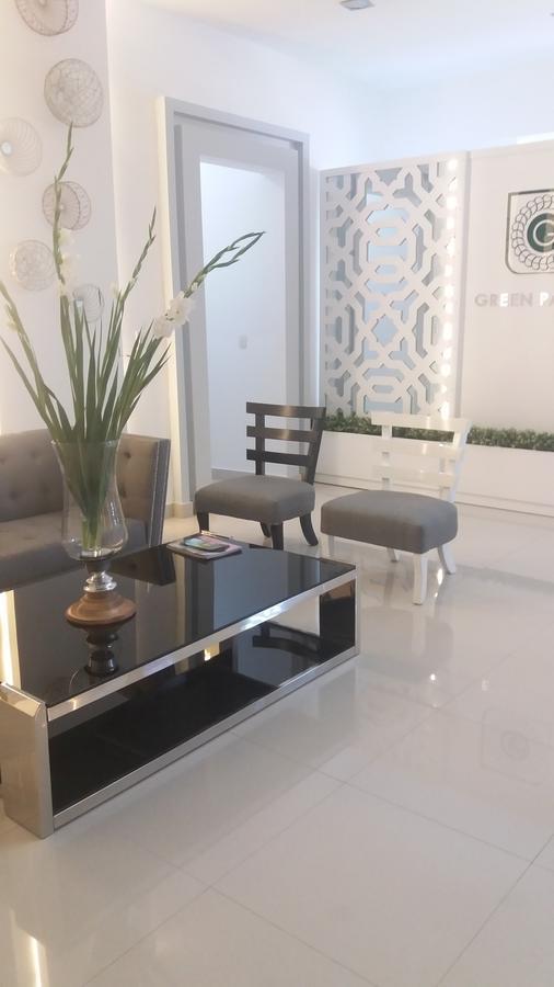 Green Palace Hotel Moca Bagian luar foto